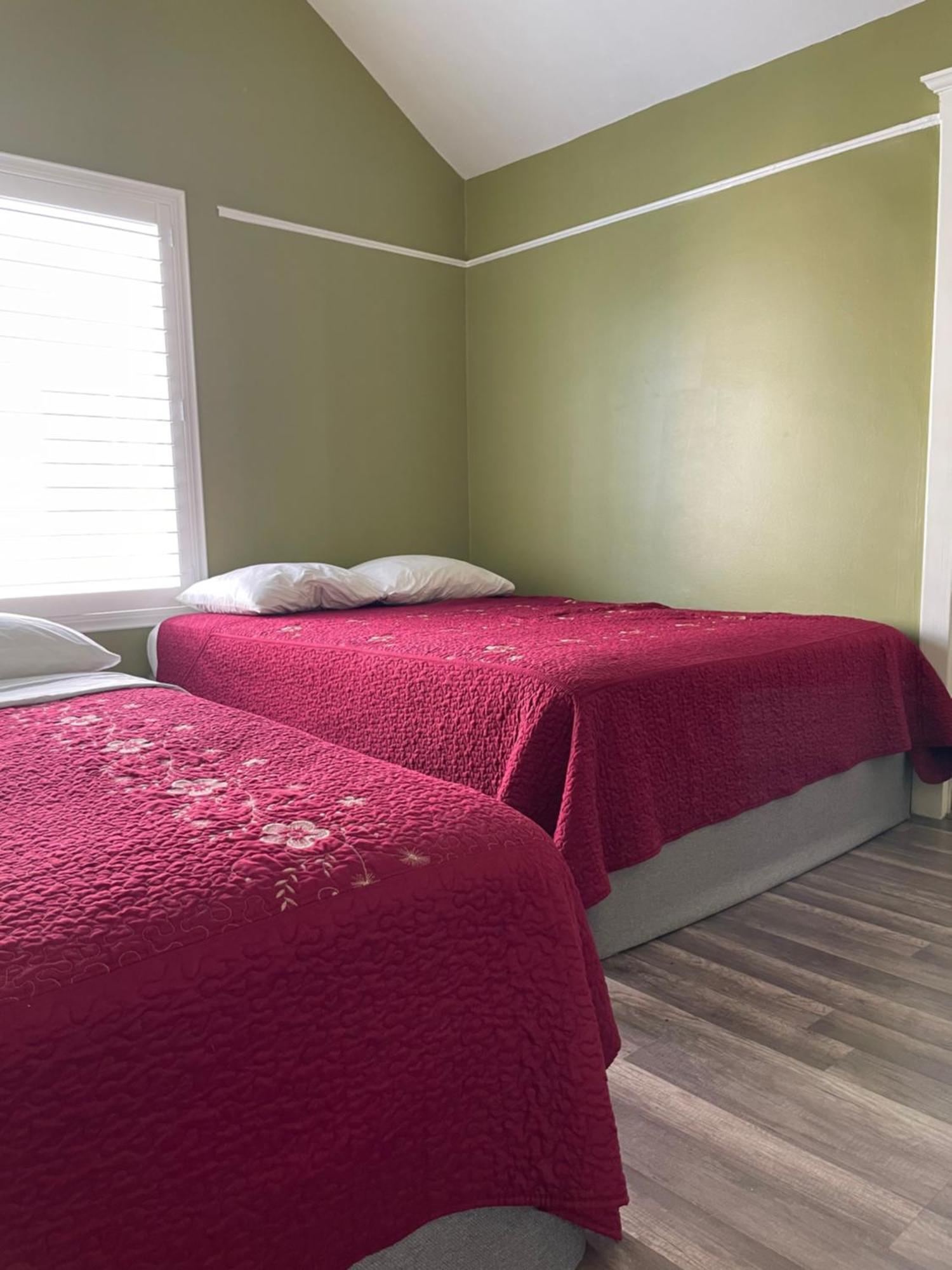 Private Large La Bedroom W Private Full Bathroom Or Half-Bathroom - Tv - Ac - Wifi - Private Fridge Near Usc - Exposition Park - Usc Memorial Coliseum - Banc Of California Bmo Stadium - Downtown Los Angeles Dtla - University Of Southern California Us Luaran gambar