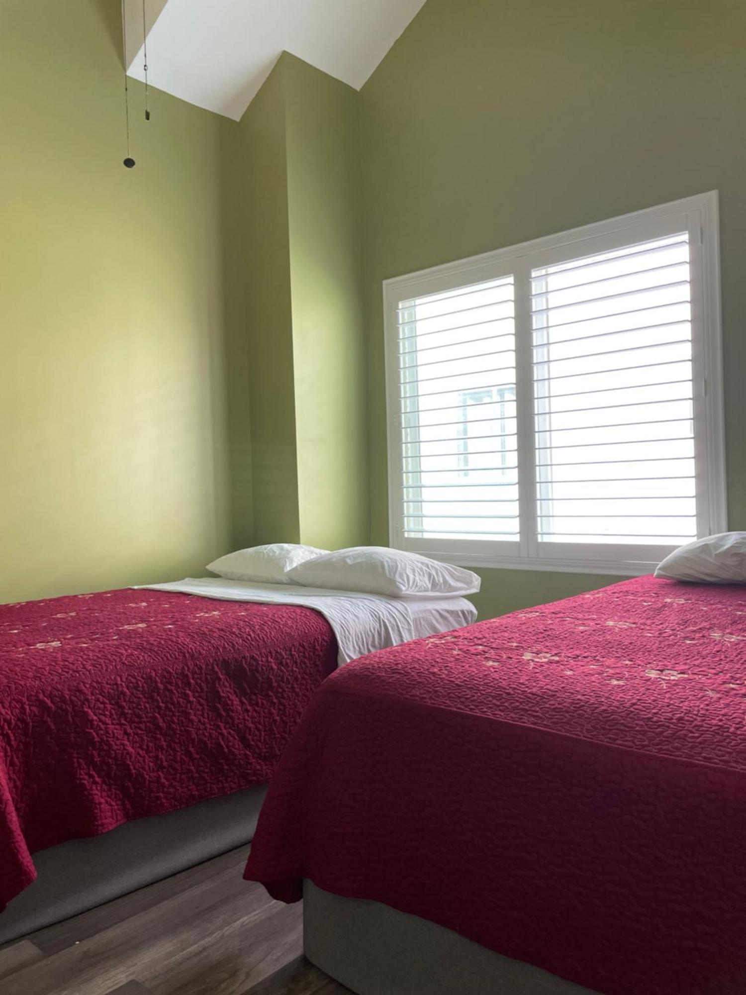 Private Large La Bedroom W Private Full Bathroom Or Half-Bathroom - Tv - Ac - Wifi - Private Fridge Near Usc - Exposition Park - Usc Memorial Coliseum - Banc Of California Bmo Stadium - Downtown Los Angeles Dtla - University Of Southern California Us Luaran gambar