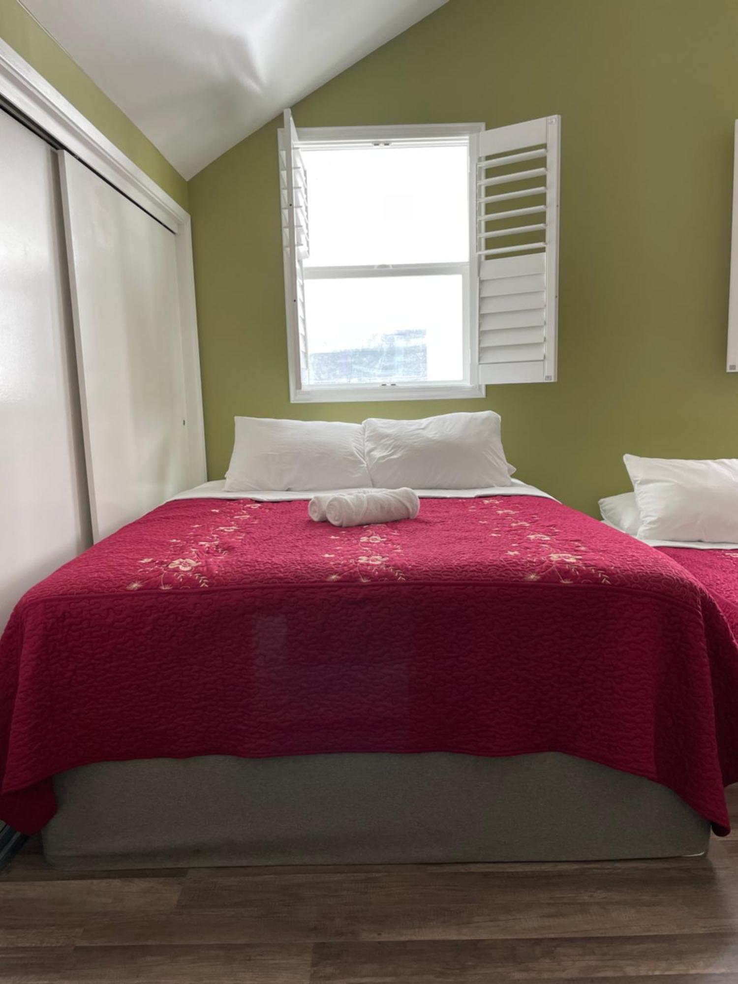 Private Large La Bedroom W Private Full Bathroom Or Half-Bathroom - Tv - Ac - Wifi - Private Fridge Near Usc - Exposition Park - Usc Memorial Coliseum - Banc Of California Bmo Stadium - Downtown Los Angeles Dtla - University Of Southern California Us Luaran gambar